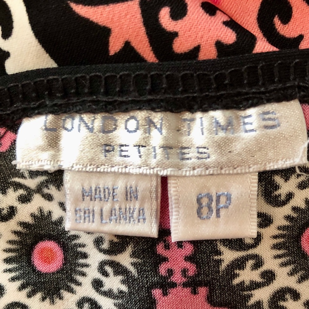 LONDON TIMES Medallion Print Pull-on Stretch Wrap Bodice Cap Sleeves Dress (8P) - Picture 6 of 16